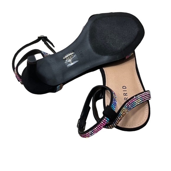 TORRID Rainbow Embellished Sparkle Faux Suede Dressy Kitten Heels Size 9 WW - Picture 8 of 8